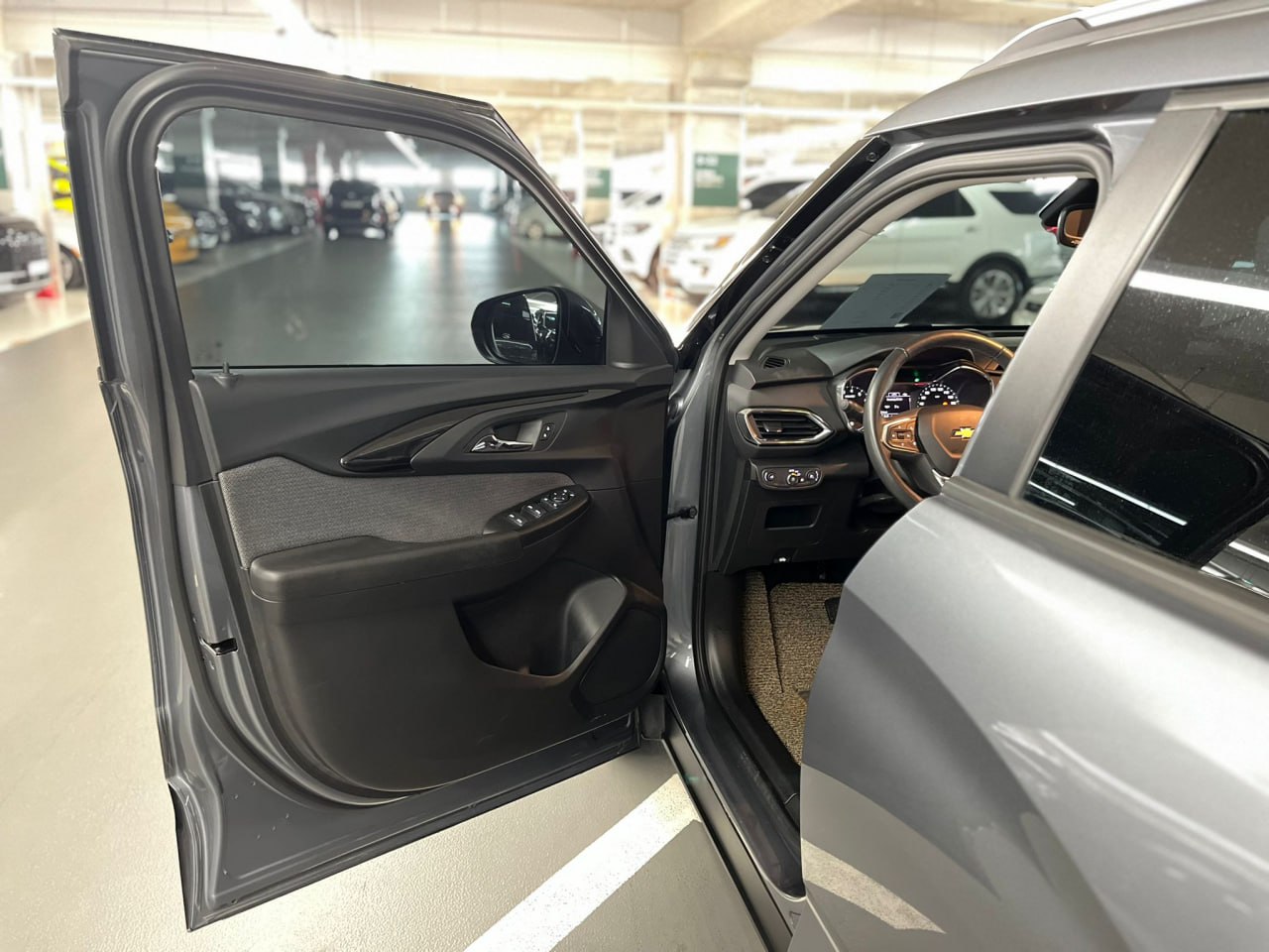 photo_42@18-03-2026_05-04-44