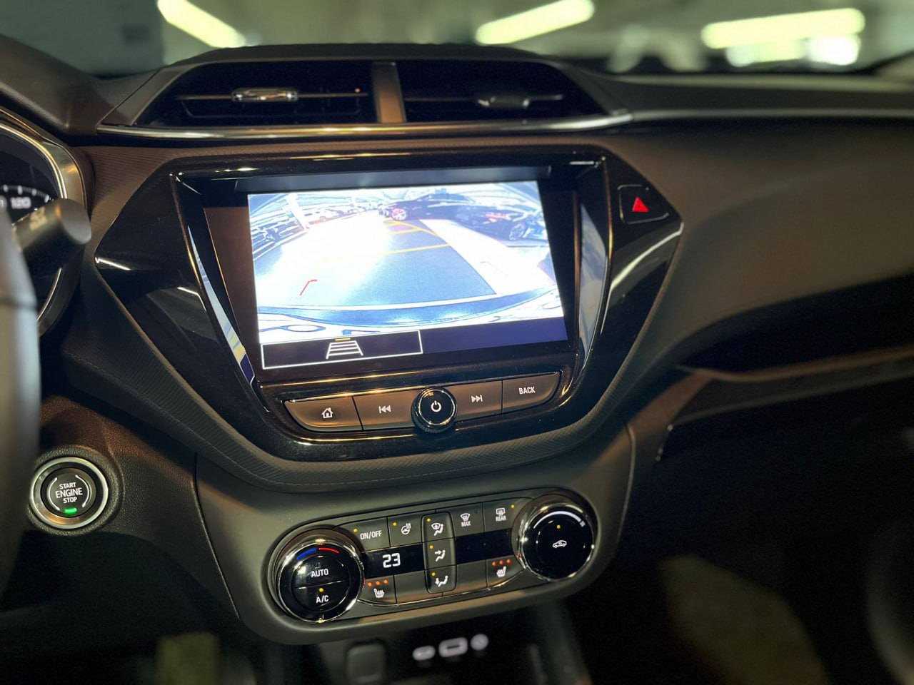 photo_46@18-03-2026_05-04-44