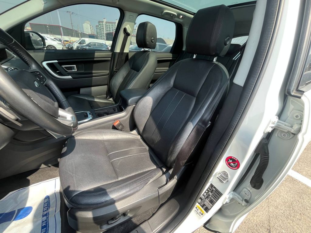 Land Rover Discovery Sport 2gen TD4 SE