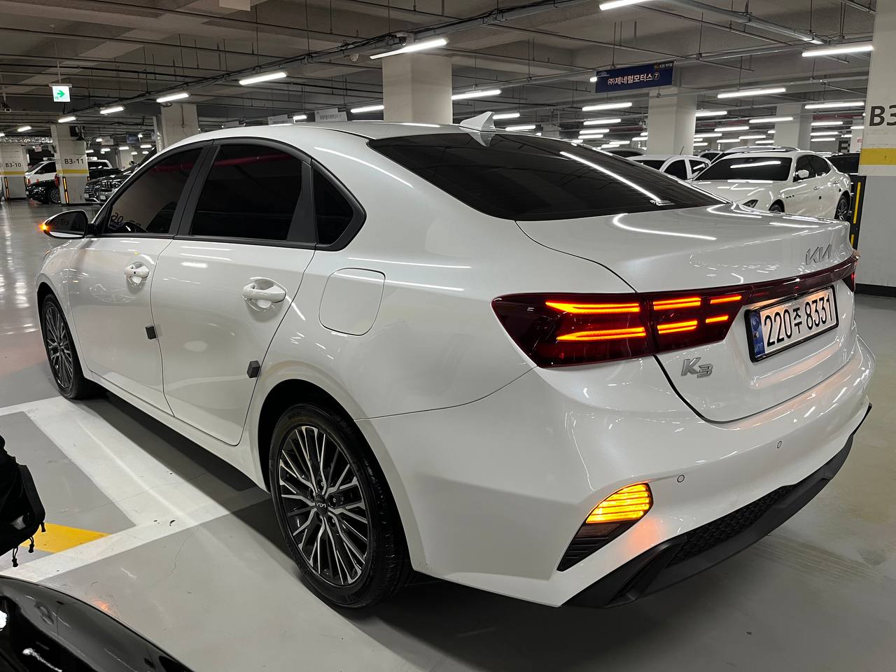 photo_15@20-04-2026_03-48-27