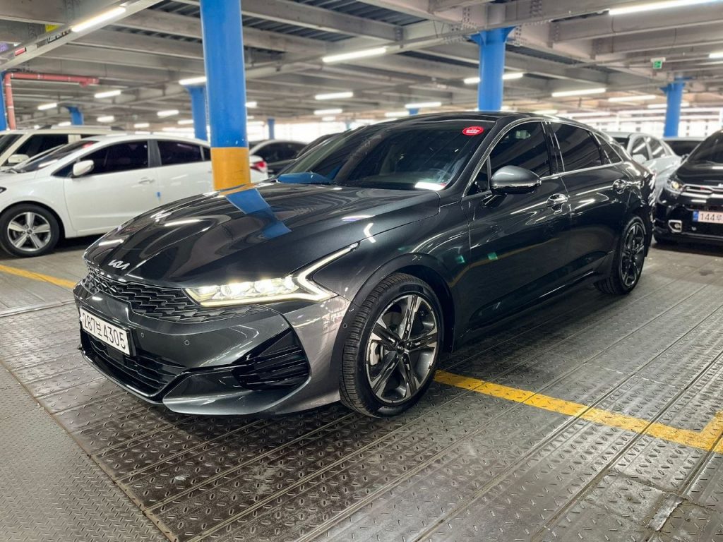Kia K5 3gen 2.0 Signature