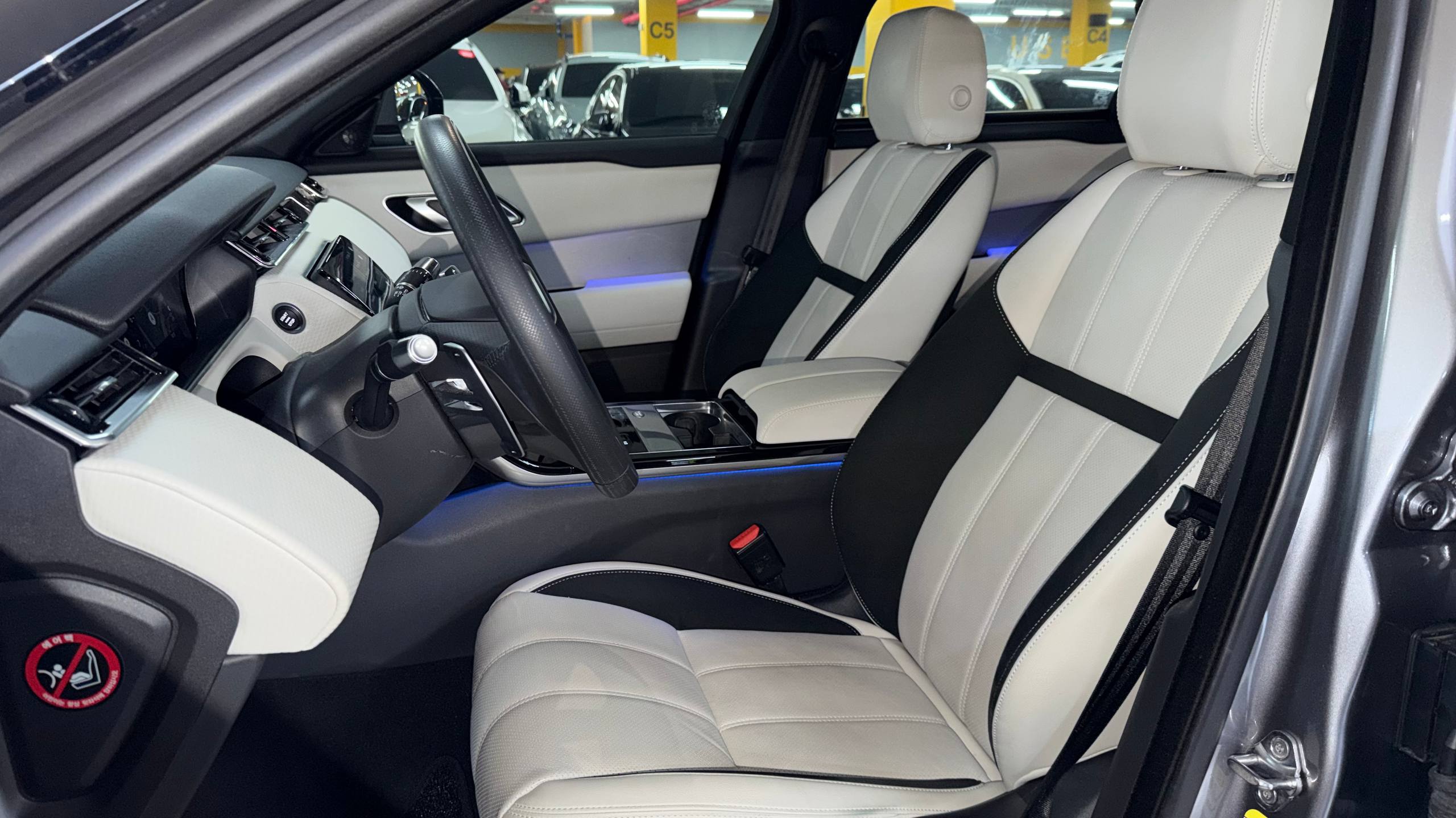 photo_30@07-04-2026_11-28-46