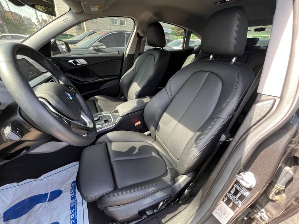 BMW 2 Series (F44) Grand Coupe 218d Advantage