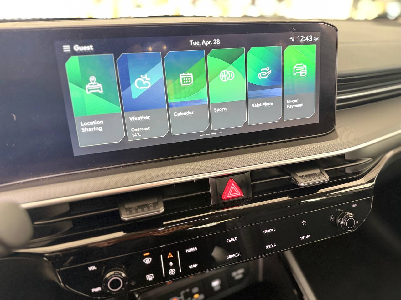 photo_43@28-04-2026_07-19-09