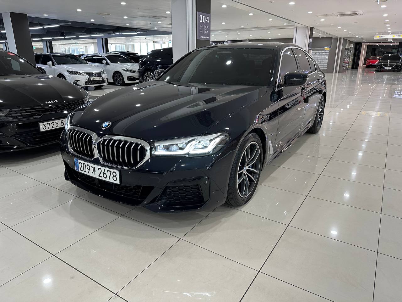 BMW (G30) 520i M Sport