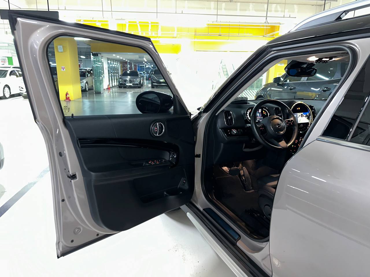 photo_74@16-04-2026_03-50-23