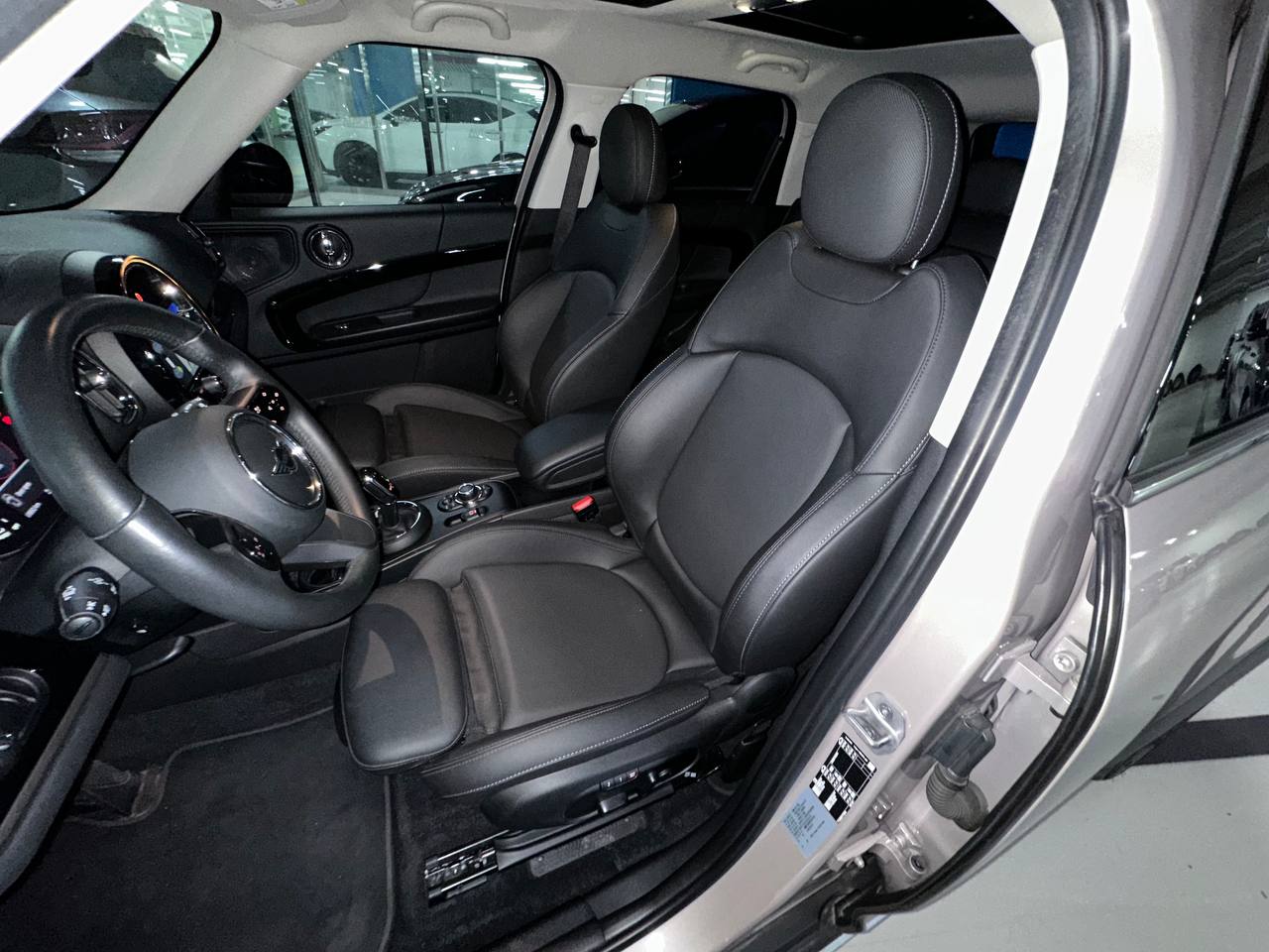 photo_75@16-04-2026_03-50-23