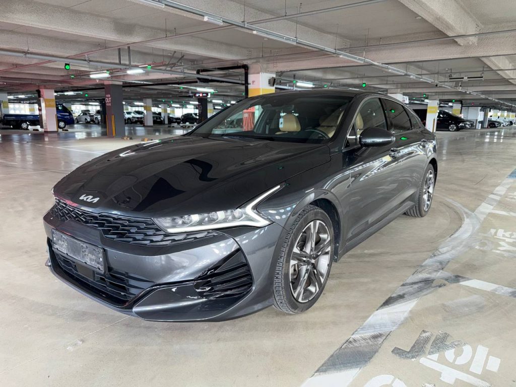 Kia K5 3gen 2.0 Prestige