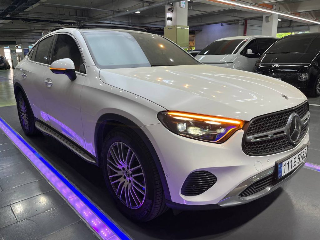 Mercedes Benz GLC-class GLC300 4MATIC Avantgarde Coupe