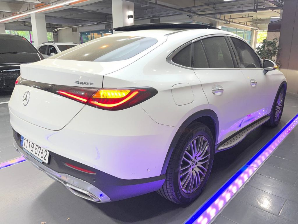 Mercedes Benz GLC-class GLC300 4MATIC Avantgarde Coupe