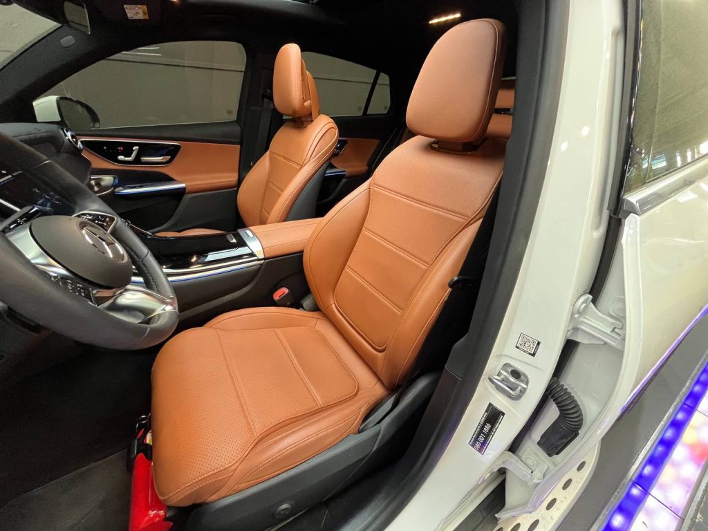 Mercedes Benz GLC-class GLC300 4MATIC Avantgarde Coupe