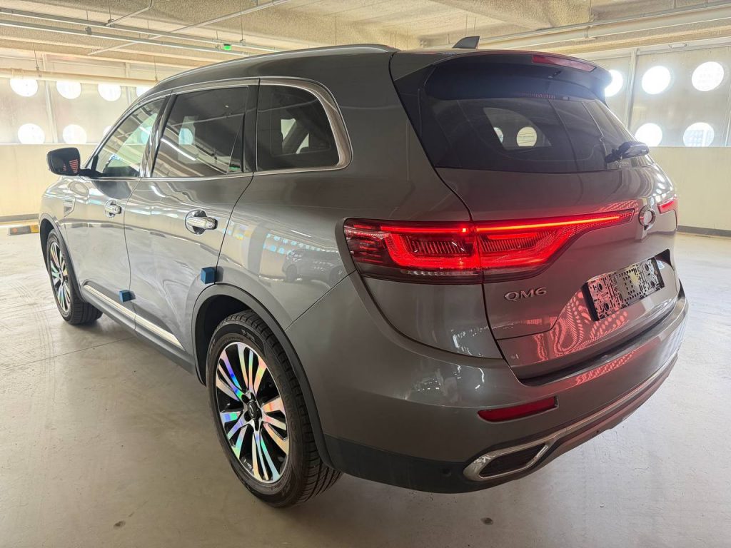 Renault-Samsung The New QM6 2.0 2WD LPe Re Signature
