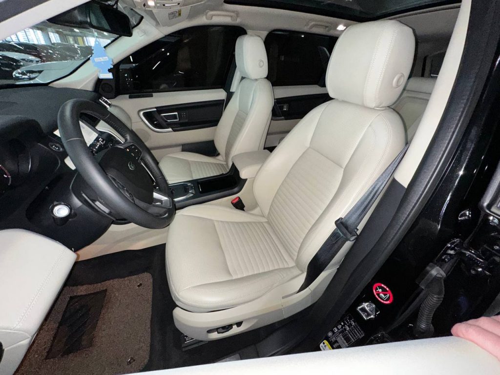 Land Rover Discovery Sport 2.0 TD4 HSE Luxury