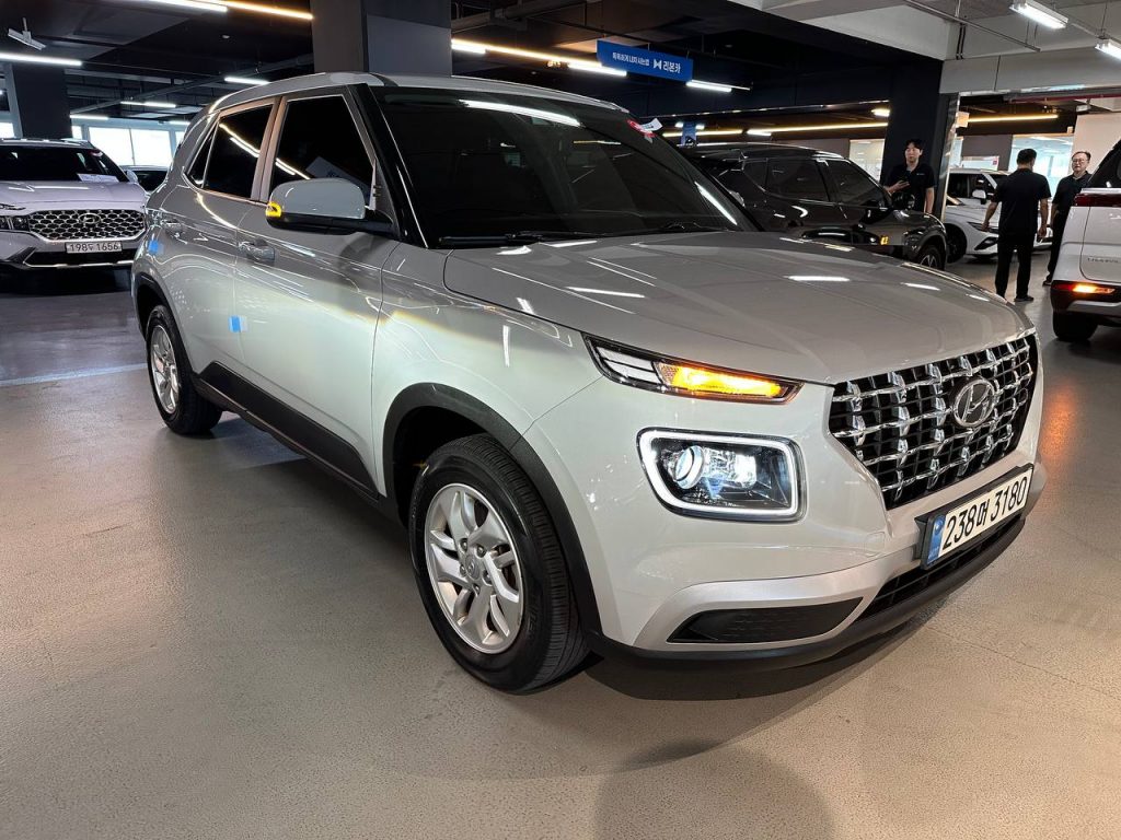 Hyundai Venue 1.6 Modern