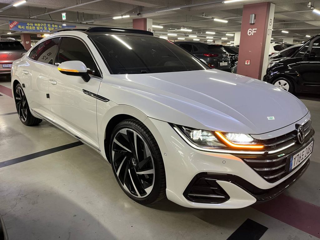 Volkswagen Arteon 2.0 TDI R-Line 4 Motion