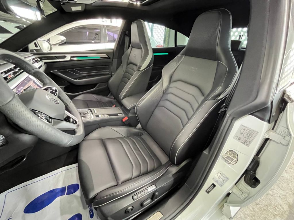 Volkswagen Arteon 2.0 TDI R-Line 4 Motion