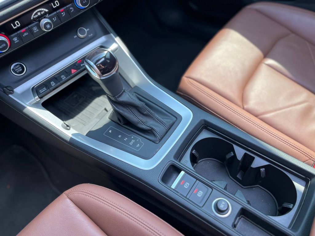 Audi Q3 (F3) 35 TDI Premium