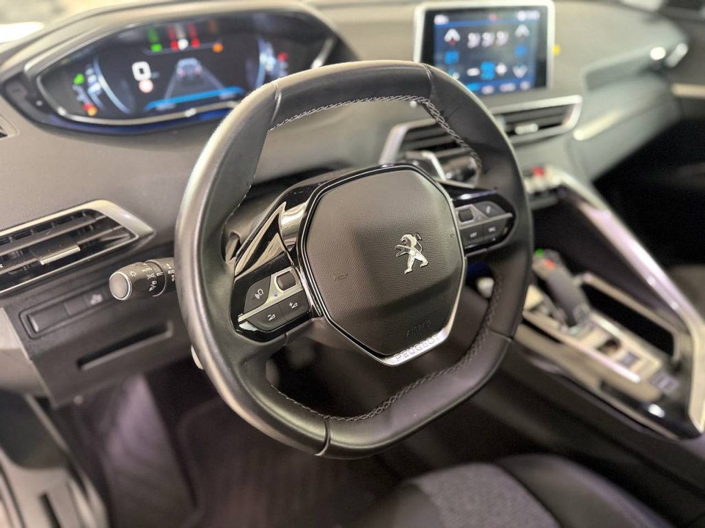 Peugeot 5008 1.5 BlueHDi Allure