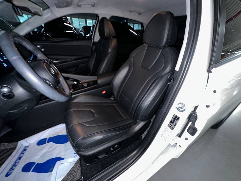 Hyundai The New Avante (CN7) 1.6 Modern