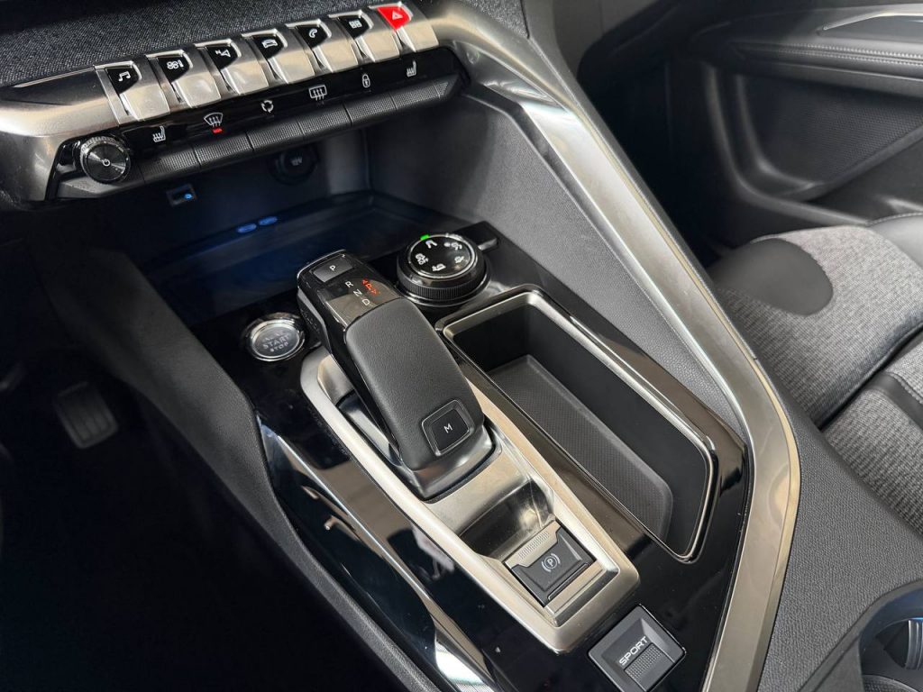 Peugeot 5008 1.5 BlueHDi Allure