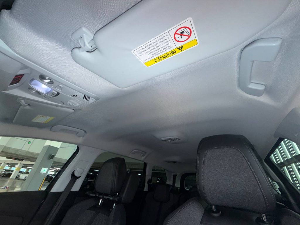 Peugeot 5008 1.5 BlueHDi Allure