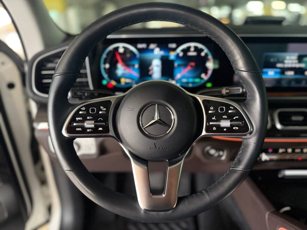 Mercedes Benz GLE-class W167 GLE300d 4MATIC