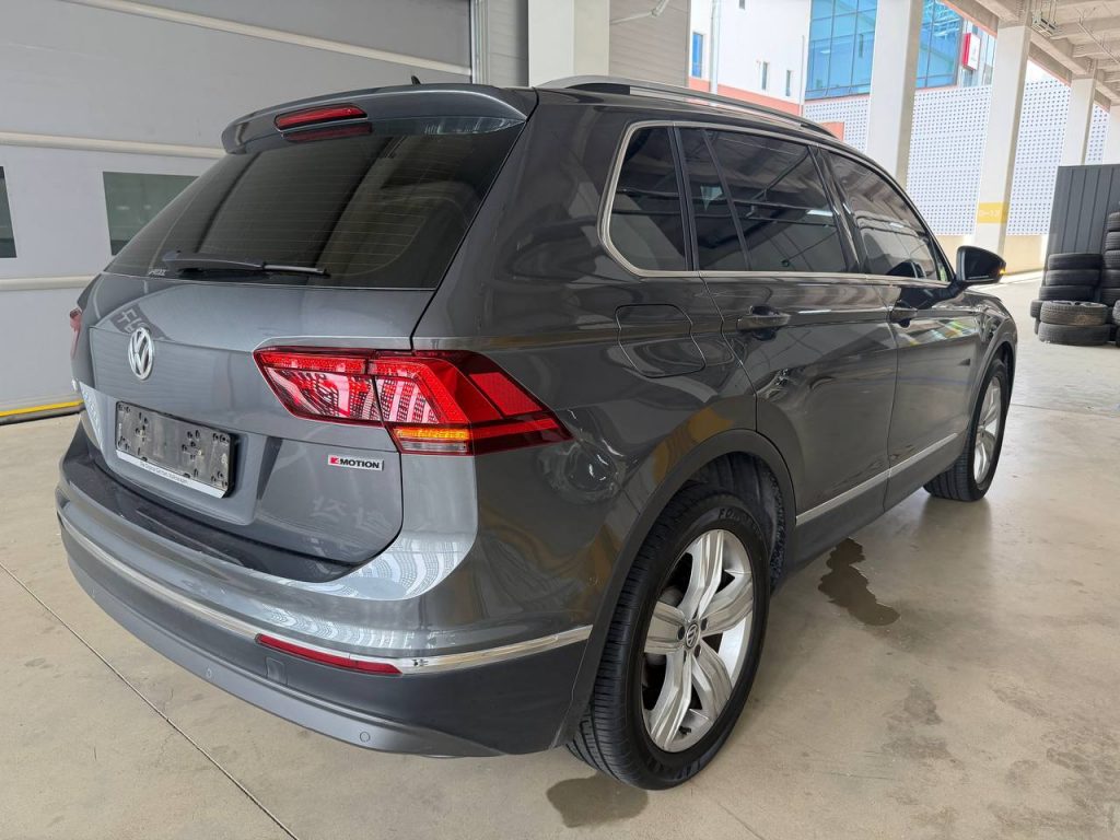 Volkswagen Tiguan 2 gen 2.0 TDI Prestige 4MOTION