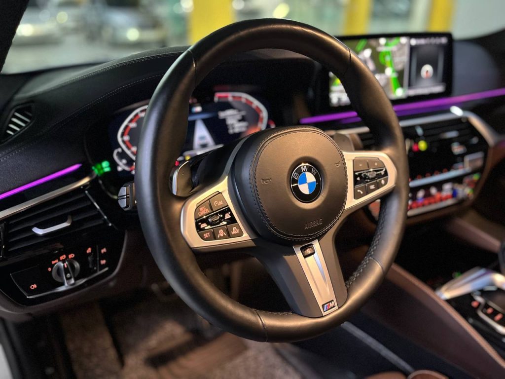 BMW (G30) 530i xDrive M Sport