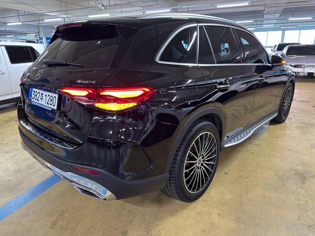 Mercedes Benz GLC-class X254 GLC300 4MATIC AMG Line