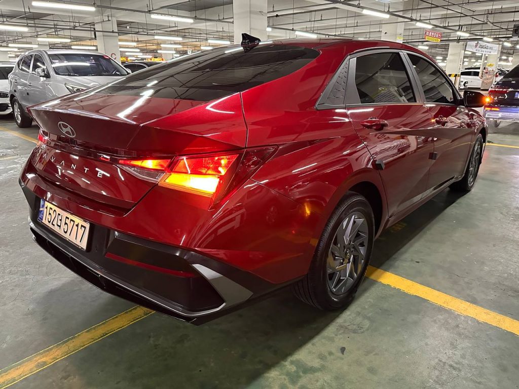 Hyundai The New Avante (CN7) 1.6 Modern