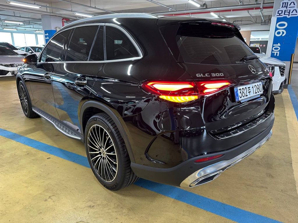 Mercedes Benz GLC-class X254 GLC300 4MATIC AMG Line