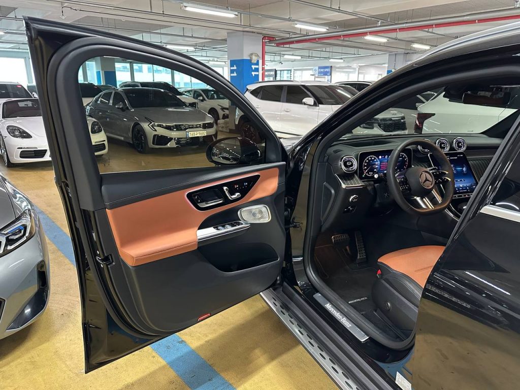 Mercedes Benz GLC-class X254 GLC300 4MATIC AMG Line