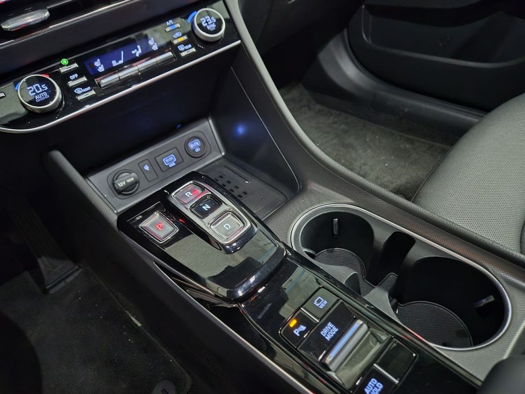 Hyundai Sonata (DN8) 2.0 LPG Premium Plus