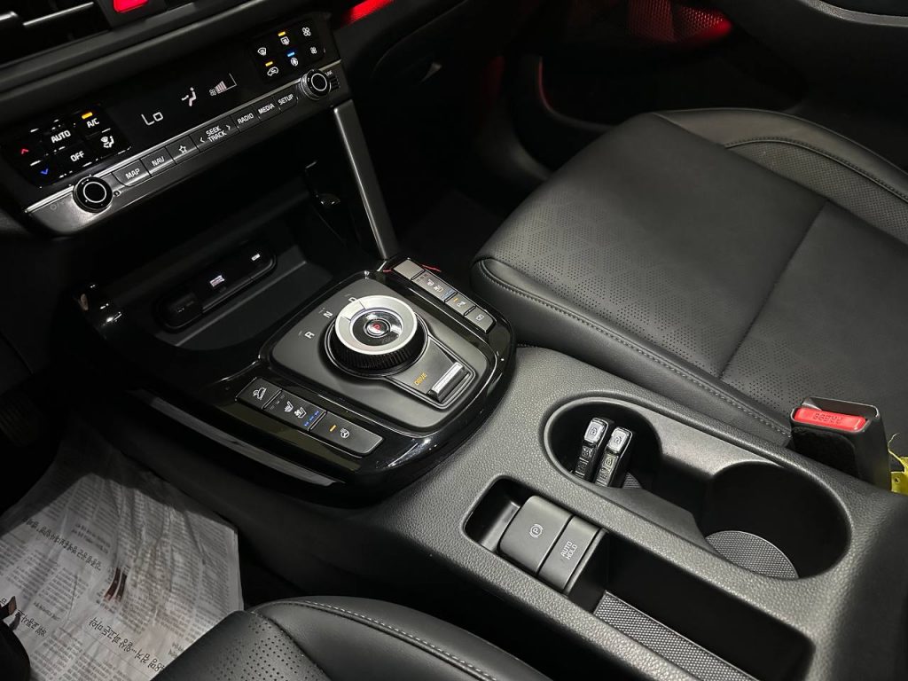Kia The New Seltos 2.0 2WD Signature