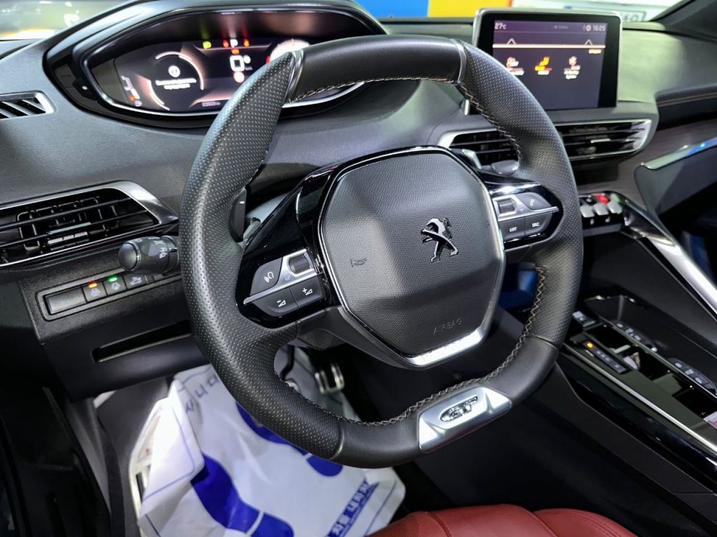 Peugeot 5008 1.2 Pure Tech GT