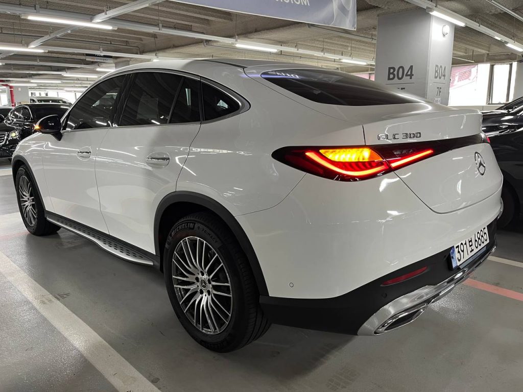 Mercedes Benz X254 GLC300 4MATIC Avantgarde Coupe