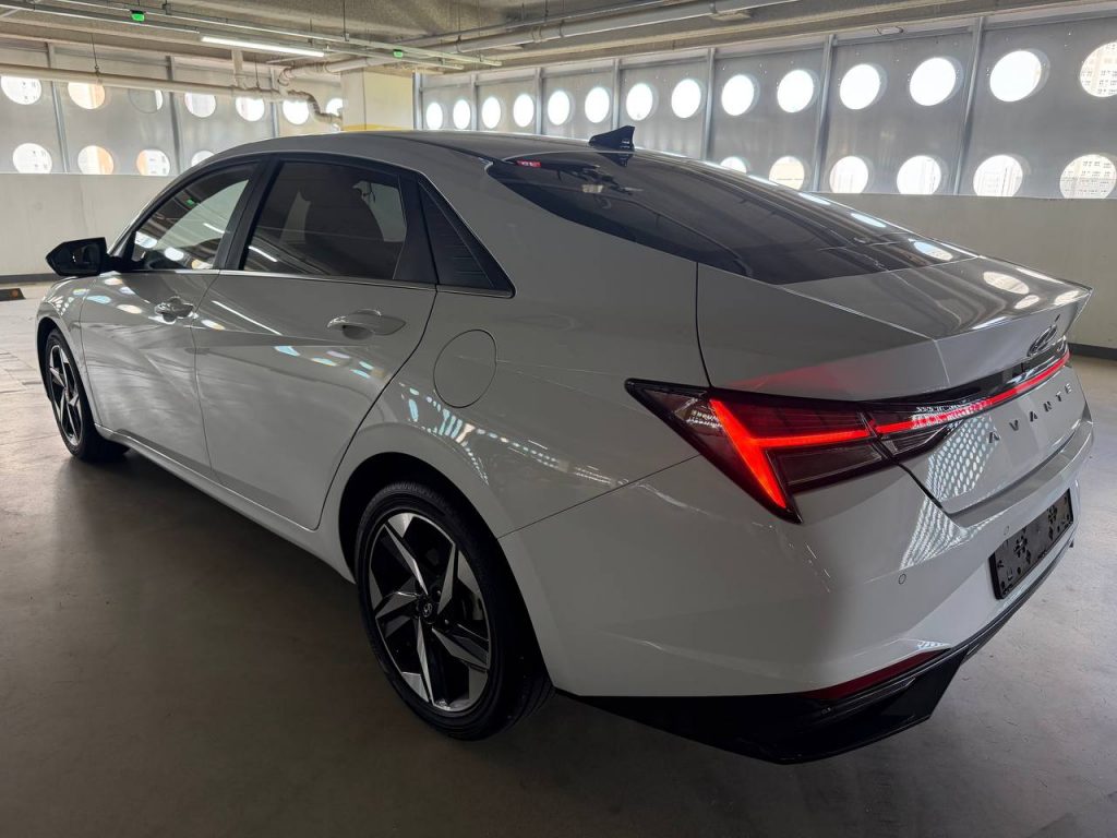 Hyundai The New Avante (CN7) 1.6 Inspiration