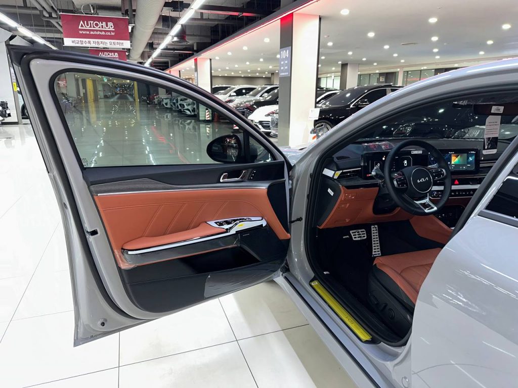 Kia The New K5 3gen. 2.0 Signature