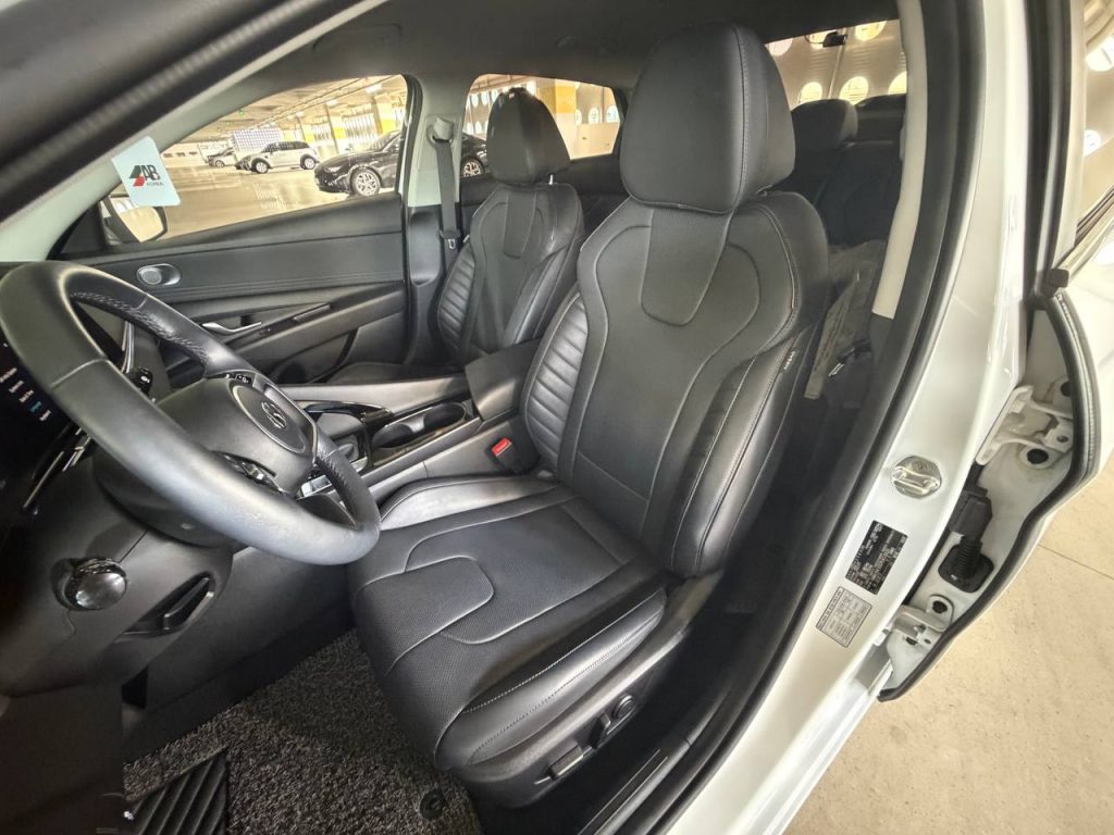 Hyundai The New Avante (CN7) 1.6 Inspiration