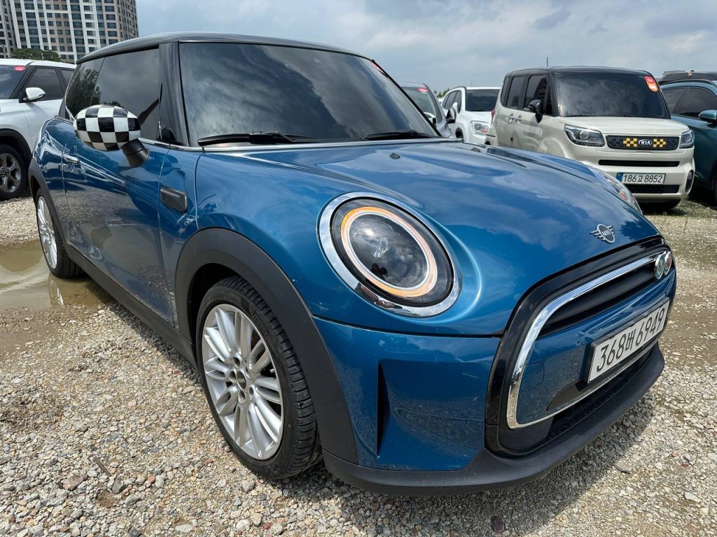 Mini Cooper 3 gen Classic Plus Launch Pack
