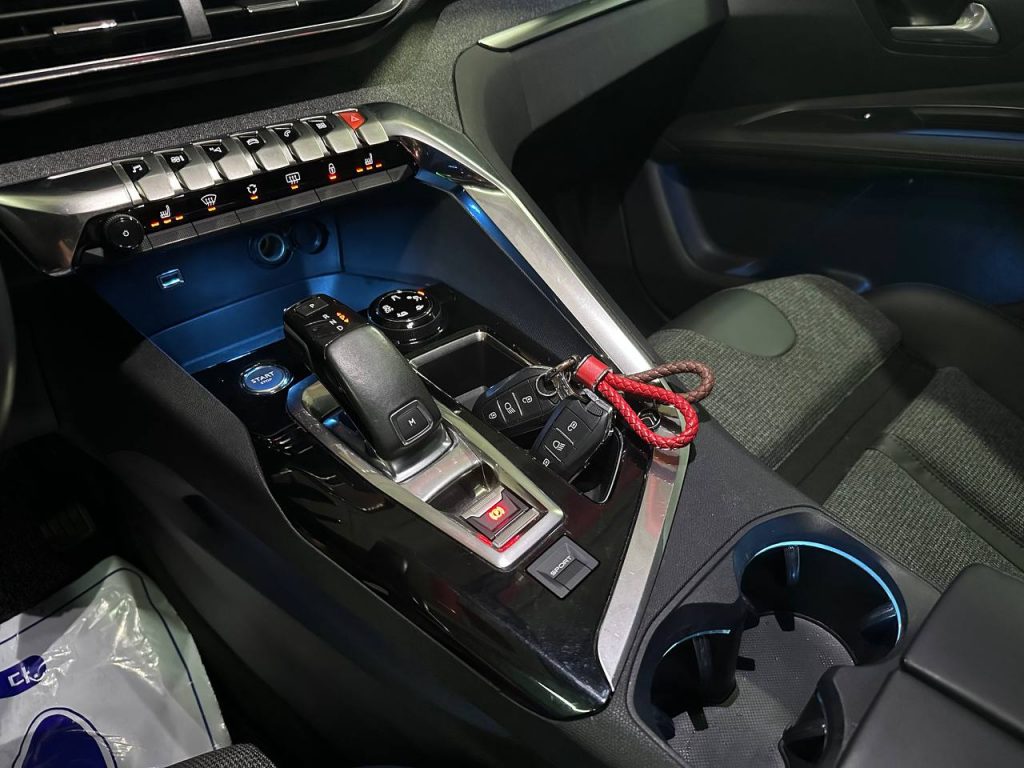 Peugeot 3008 1.6 BlueHDi Allure