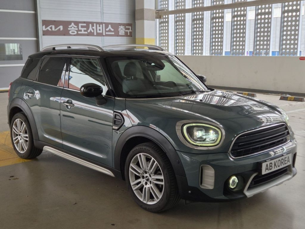 Mini Cooper Countryman 2nd gen HIGH