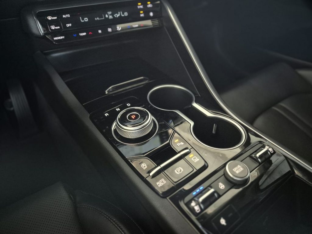 Kia K5 3gen 2.0 Noblesse
