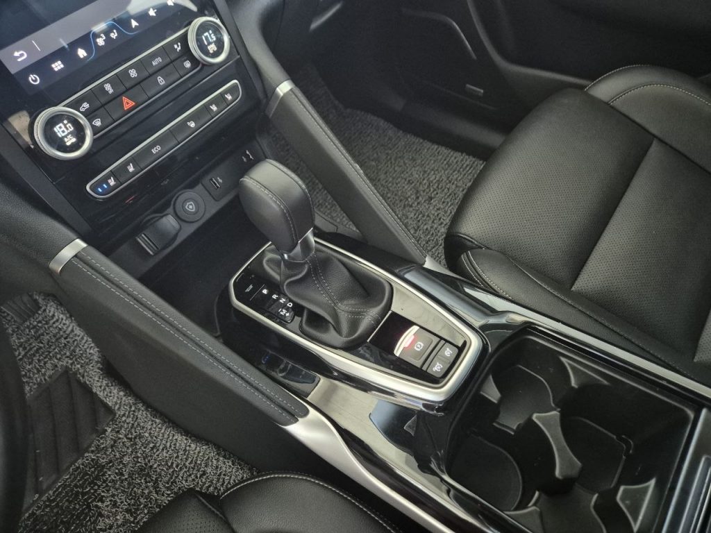 Renault-Samsung The New QM6 2.0 2WD GDe RE