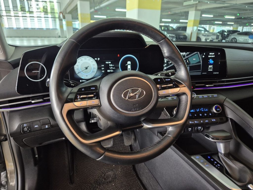 Hyundai The New Avante (CN7) 1.6 Modern