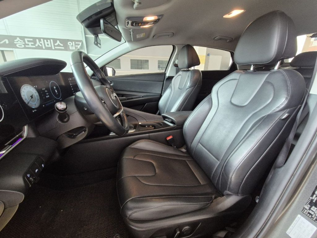 Hyundai The New Avante (CN7) 1.6 Modern